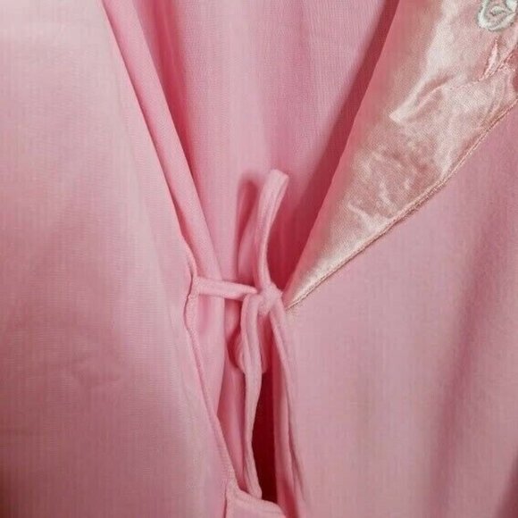 Vintage Wolverine Housecoat Robe Size Medium Pink Satin Collar Made USA 80s 90s - Picture 7 of 8